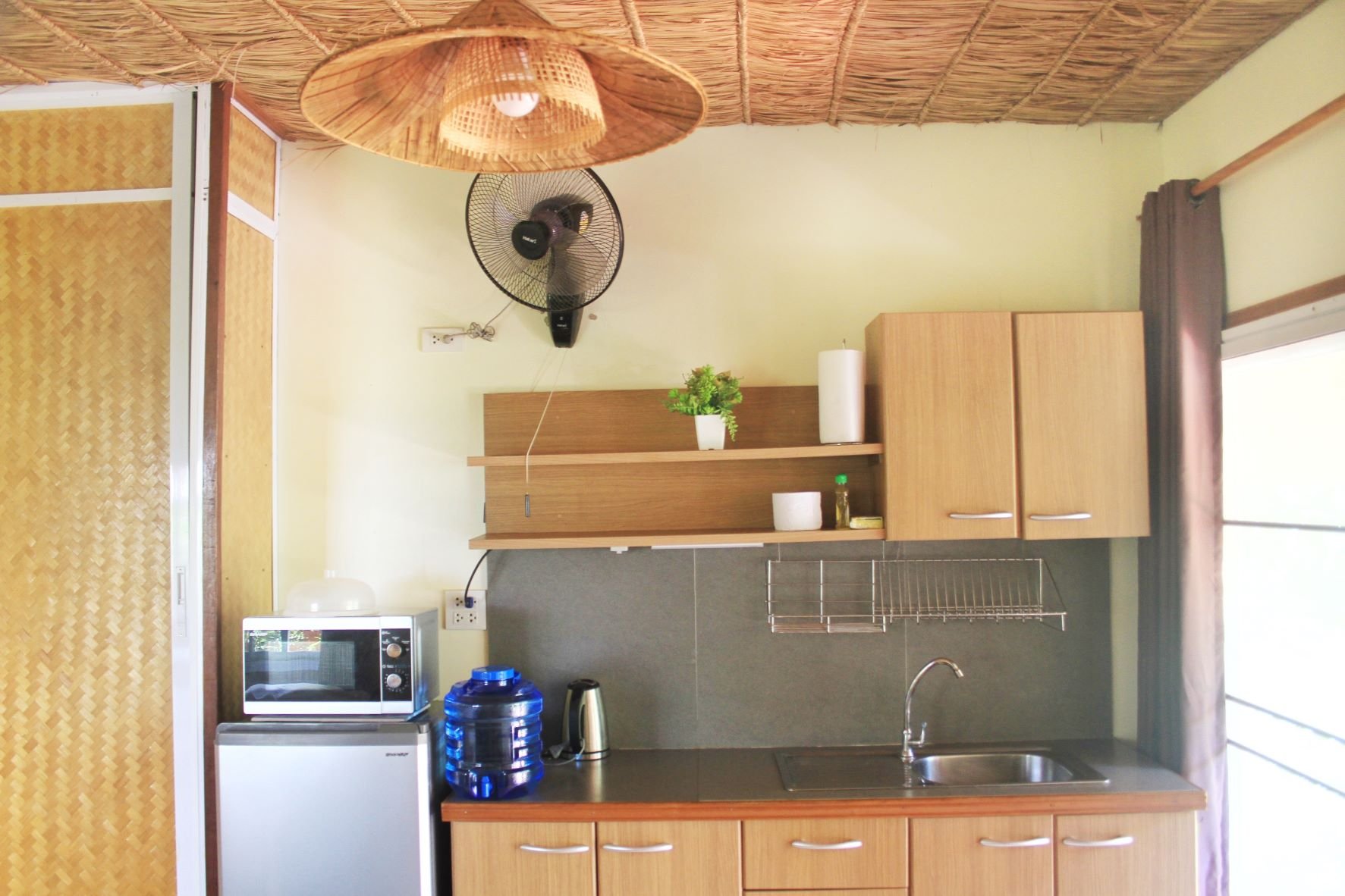 Hotel Koh Kood (Kut) Thailand nomad remote 20393423-5f07-447c-86c9-f59dcff1997d_Studio Kitchen.jpg
